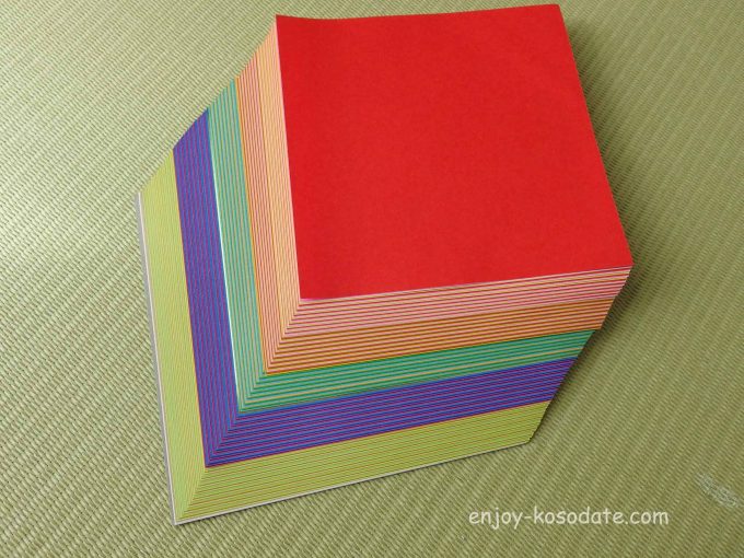 100均ダイソーで揃う折り紙グッズ 折り方の本や折り紙ケースも エンジョイ子育て生活